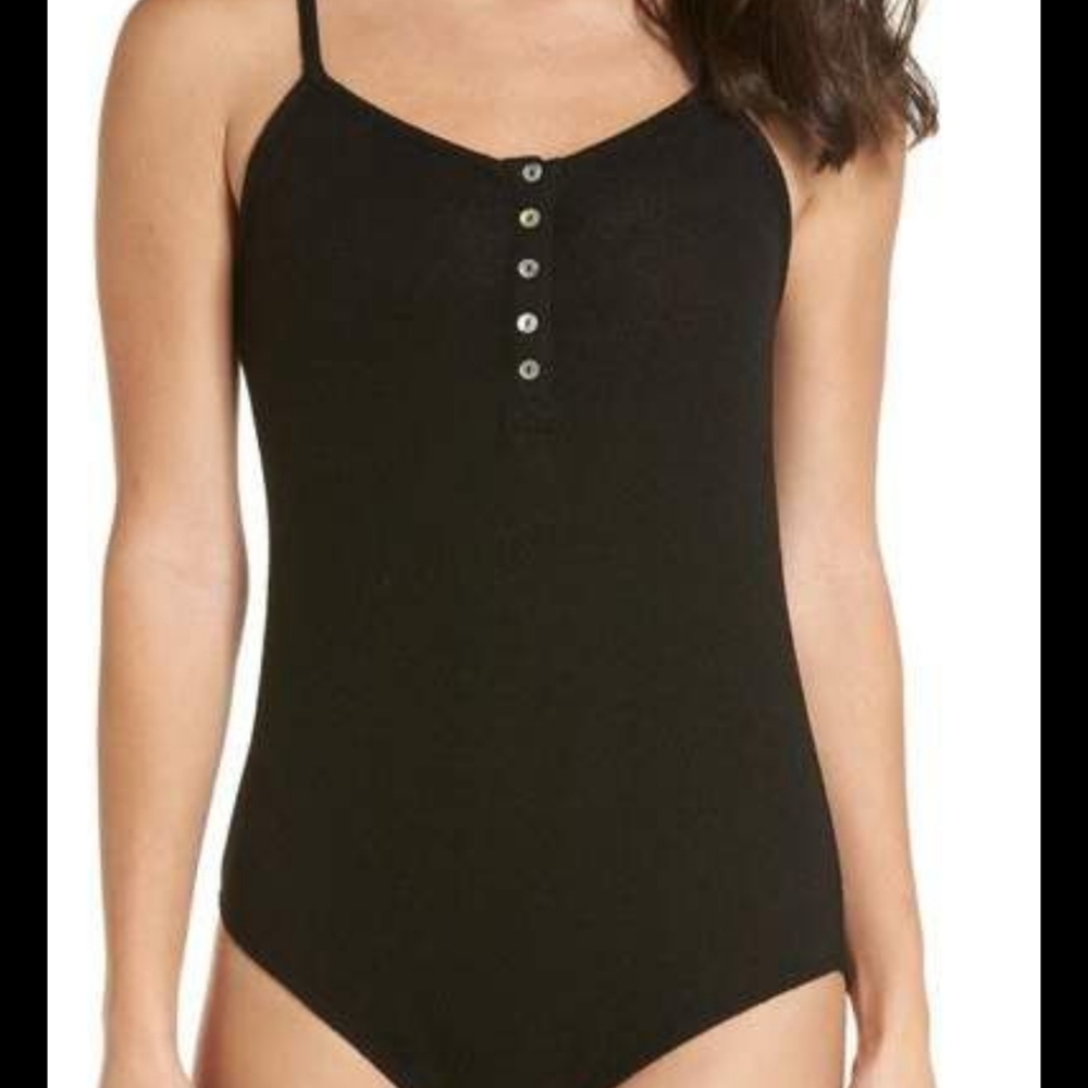 COPY - NWOT WOMEN'S MAKE + MODEL CUDDLE ME BODYSU…
